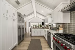 306 Alvarado Pl, Newport Beach, CA 92661 - Photo 22