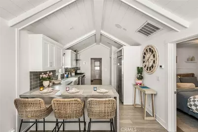 306 Alvarado Place, Newport Beach, CA 92661 - Photo 24