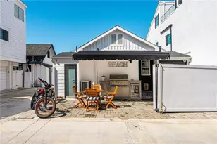 306 Alvarado Pl, Newport Beach, CA 92661 - Photo 10