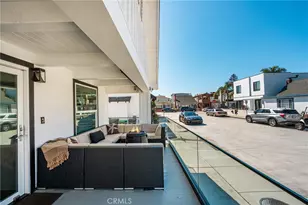 306 Alvarado Pl, Newport Beach, CA 92661 - Photo 6