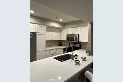 200 Pacific Coast Hwy #110, Huntington Beach, CA 92648 - Photo 8