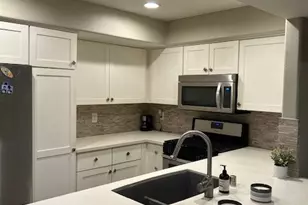 200 Pacific Coast Hwy, Huntington Beach, CA 92648 - Photo 8