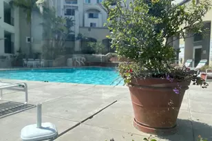 200 Pacific Coast Hwy, Huntington Beach, CA 92648 - Photo 26