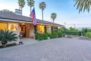 1 Cayuse Ln, Rancho Palos Verdes, CA 90275 - Photo 2