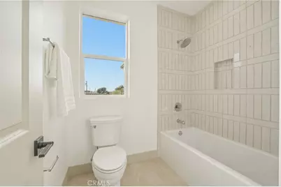 15538 Colorado Avenue, Paramount, CA 90723 - Photo 30