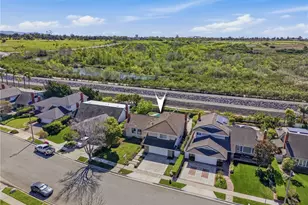 2021 Swan Dr, Costa Mesa, CA 92626 - Photo 2