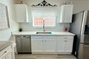 690 Julian Ave, San Jacinto, CA 92582 - Photo 14