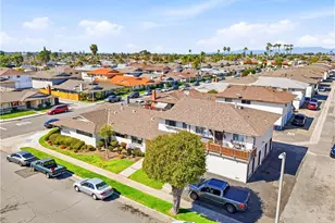 16732 Bartlett Ln, Huntington Beach, CA 92647 - Photo 6