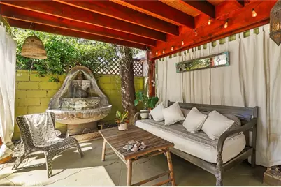 1619 S Curson, Los Angeles, CA 90019 - Photo 28