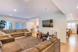 20621 Paisley Ln, Huntington Beach, CA 92646 - Photo 2