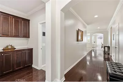 8042 Englesma, Chino, CA 91708 - Photo 2