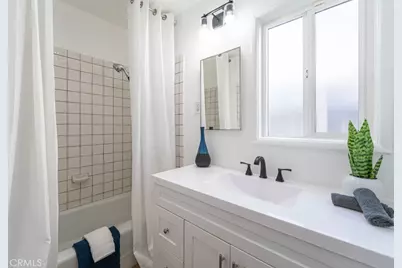 309 E Silva Street, Long Beach, CA 90805 - Photo 18