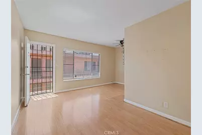 335 Cedar Avenue #412, Long Beach, CA 90802 - Photo 2