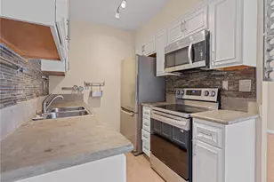 335 Cedar Ave, Long Beach, CA 90802 - Photo 8