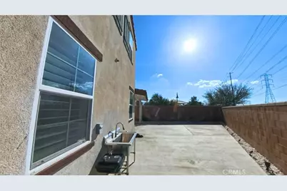6035 Rio Bravo, Eastvale, CA 92880 - Photo 38