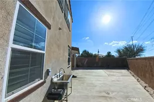 6035 Rio Bravo, Eastvale, CA 92880 - Photo 38