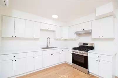 1921 Sherry, Santa Ana, CA 92705 - Photo 12