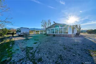 9783 Corton Rd, Phelan, CA 92371 - Photo 4