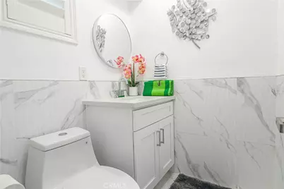 17891 Caledonia, Huntington Beach, CA 92647 - Photo 26