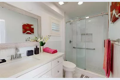 17891 Caledonia Cir, Huntington Beach, CA 92647 - Photo 30