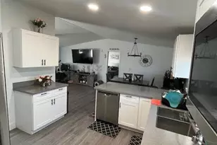 33061 Danny Ln, Lake Elsinore, CA 92530 - Photo 2