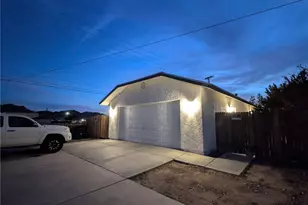 15354 Kiamichi Rd, Apple Valley, CA 92307 - Photo 22