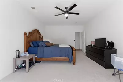 2036 E Jenner, Lancaster, CA 93535 - Photo 32