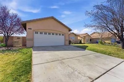2036 E Jenner, Lancaster, CA 93535 - Photo 2