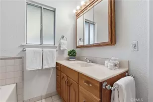 915 S Dennis, Santa Ana, CA 92704 - Photo 10