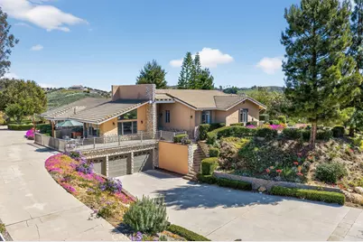 20765 Avenida Castilla, Murrieta, CA 92562 - Photo 2