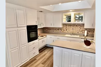 1560 Homewood Road #114-L, Seal Beach, CA 90740 - Photo 14