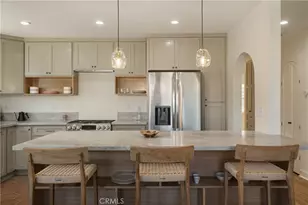 2014 W 84th St, Los Angeles, CA 90047 - Photo 14