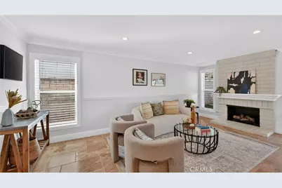 20261 Lighthouse, Huntington Beach, CA 92646 - Photo 10