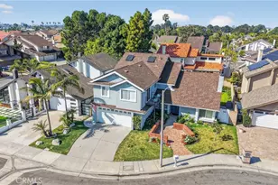 20261 Lighthouse, Huntington Beach, CA 92646 - Photo 1