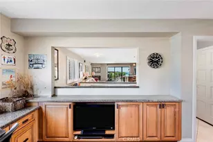 3811 E Livingston Dr, Long Beach, CA 90803 - Photo 16