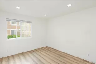 94 Greenfield, Irvine, CA 92614 - Photo 30