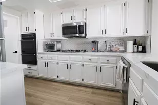 730 Breeze Hill, Vista, CA 92081 - Photo 6