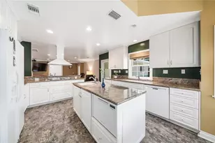 178 N Monterey Rd, Orange, CA 92866 - Photo 18