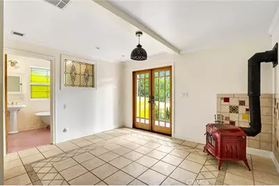 2008 Preston Ave, Los Angeles, CA 90026 - Photo 22