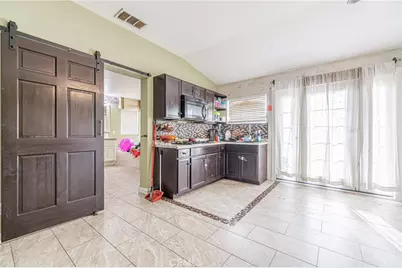 37531 Siderno Drive, Palmdale, CA 93552 - Photo 34