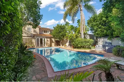 112 N. Highland Ave, Los Angeles, CA 90036 - Photo 1