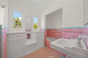 112 N Highland Ave, Los Angeles, CA 90036 - Photo 18