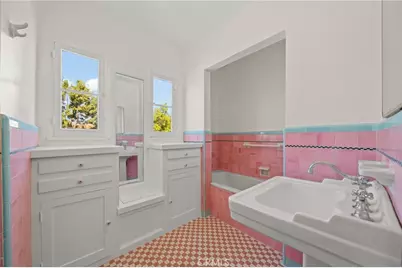 112 N. Highland Ave, Los Angeles, CA 90036 - Photo 18