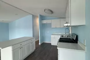 215 S Sullivan Ln, Santa Ana, CA 92704 - Photo 6