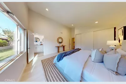 14751 Foxcroft, Tustin, CA 92780 - Photo 18