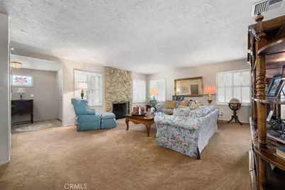 10253 Hopeland Avenue, Downey, CA 90241 - Photo 10