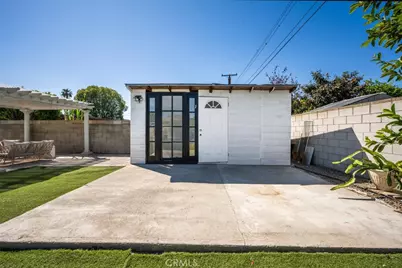 223 West Simmons Avenue, Anaheim, CA 92802 - Photo 46