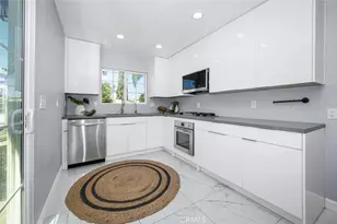 223 W Simmons Ave, Anaheim, CA 92802 - Photo 16