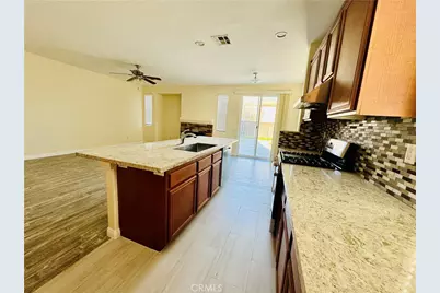 9329 Sable Ridge Avenue, Hesperia, CA 92345 - Photo 8