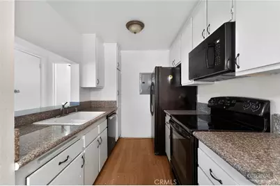 5460 White Oak Avenue #J207, Encino, CA 91316 - Photo 6